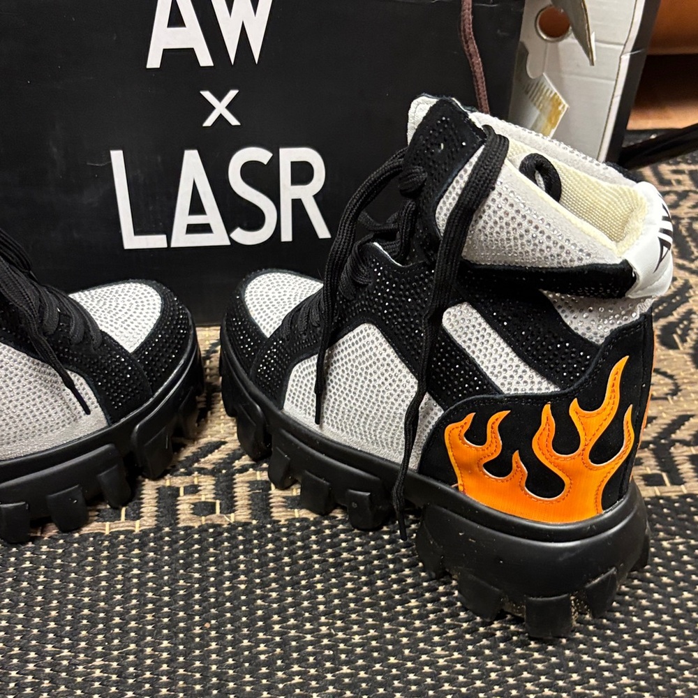 Anthony Wang x LASR Black and White High-Top Sneakers women’s 7.5 - Picture 4 of 13